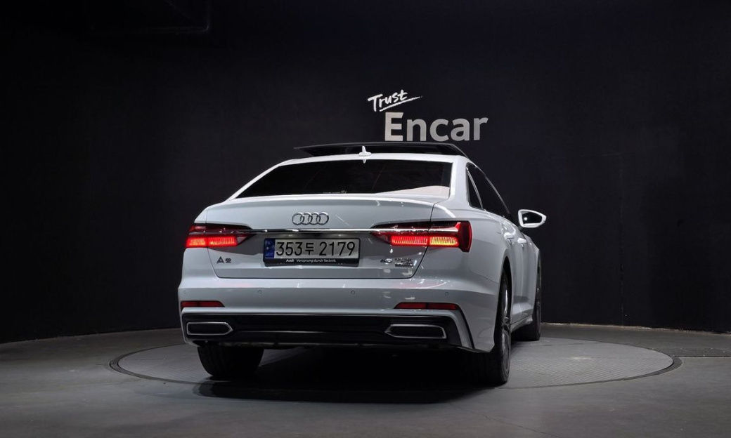 Audi A6 45 TFSI Quattro Premium, 2023