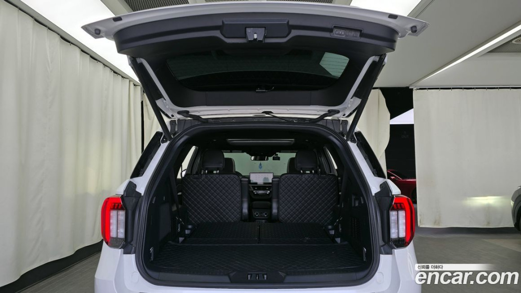 Ford Explorer 2.3 ST-Line 4WD, 2025