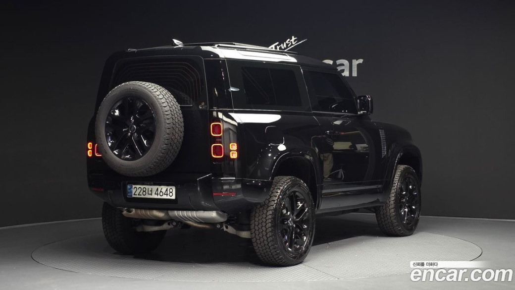 Land Rover Defender 90 D250 XS Edition, 2024
