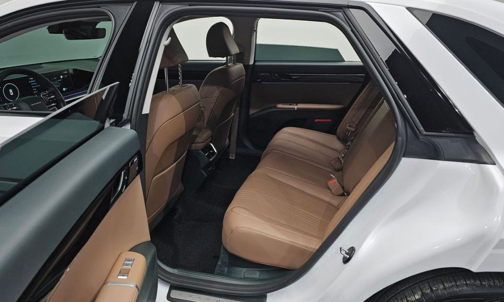 Hyundai Grandeur 2,5 Gasoline 2WD, 2026