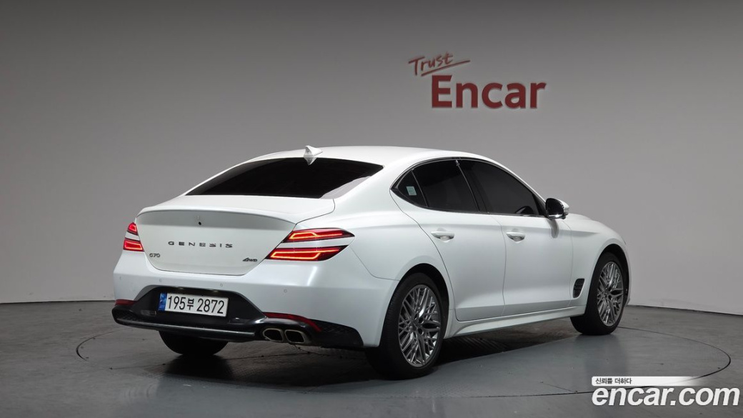 Genesis G70 Gasoline 2.0T 4WD, 2023