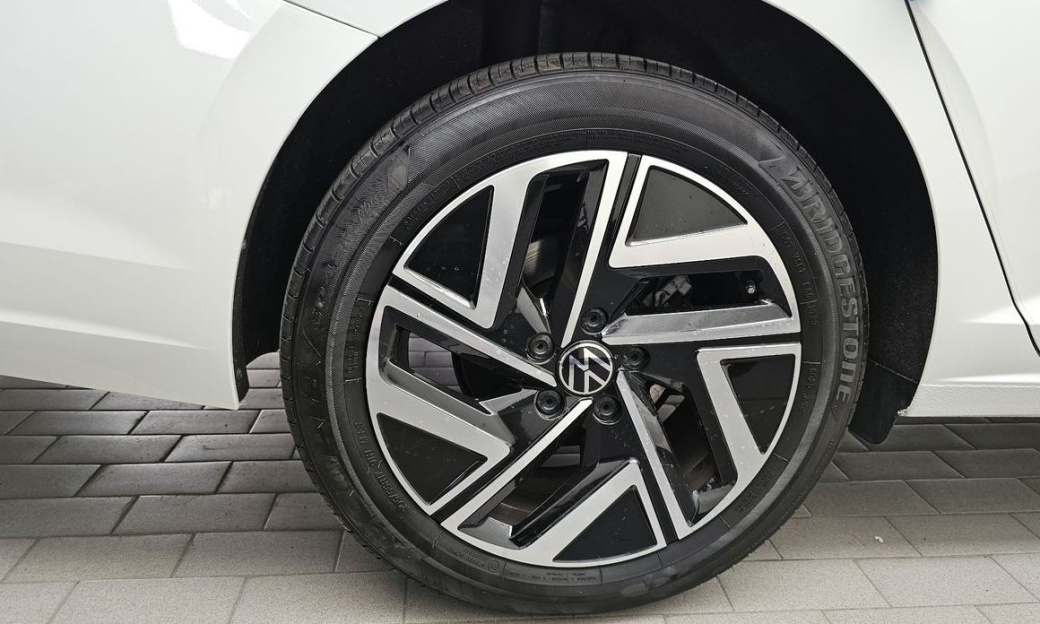Volkswagen Jetta 1.5 TSI Prestige, 2023