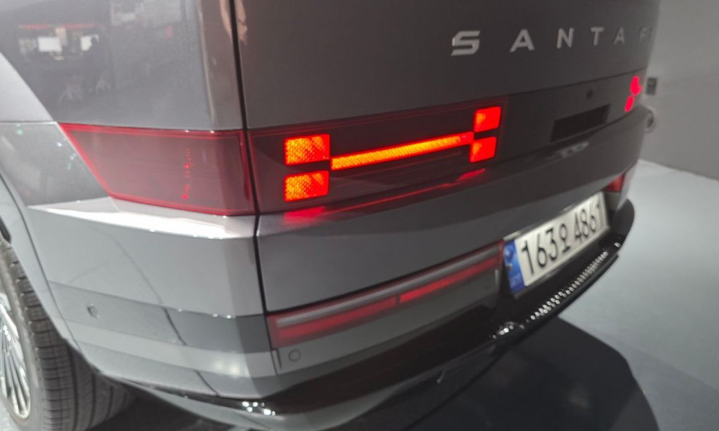 Hyundai Santafe Gasoline 2.5T 4WD, 2024