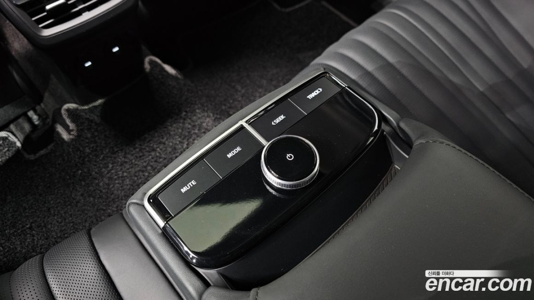 Kia K8 2.5 Gasoline 2WD, 2025
