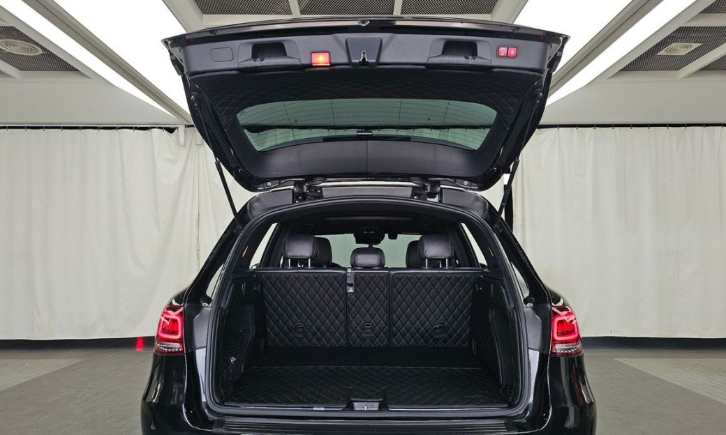 Mercedes-Benz GLC-Class GLC220 d 4MATIC, 2021