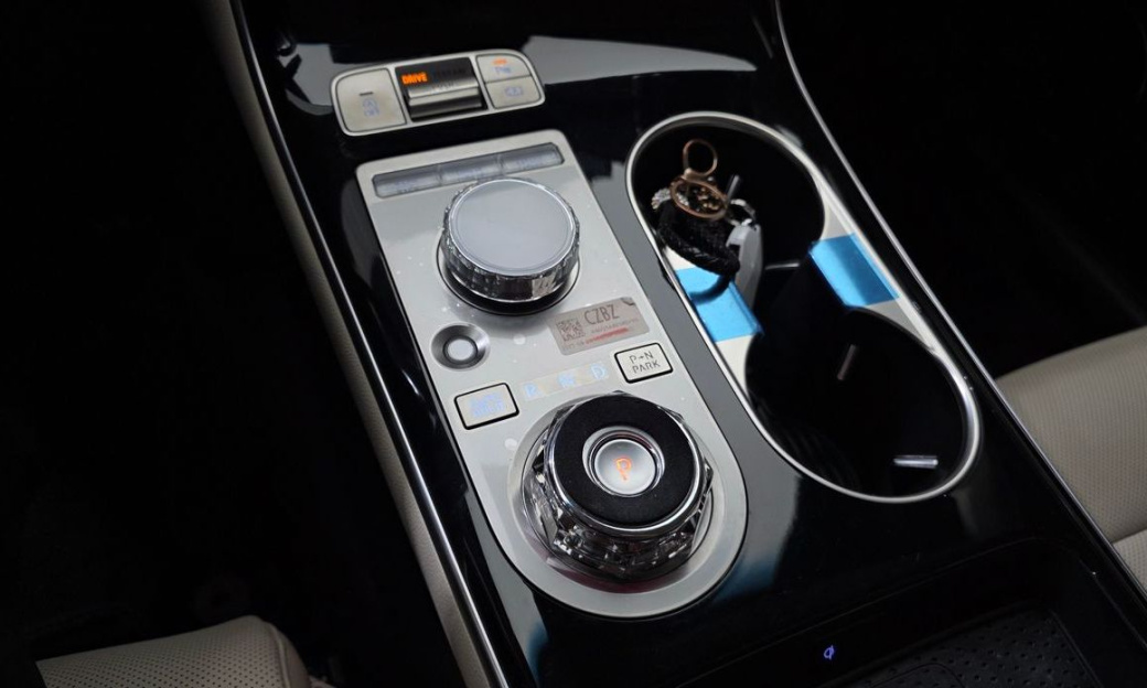 Genesis GV70 2.5T Gasoline AWD, 2025