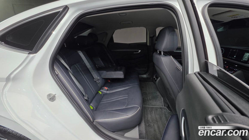Hyundai Sonata 2.0, 2024