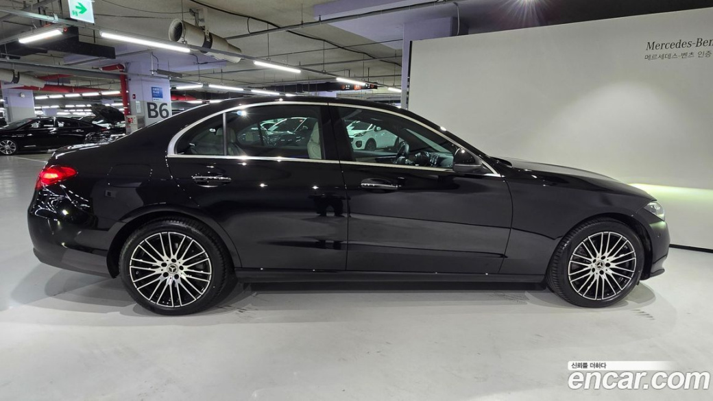 Mercedes-Benz C-Class C200 Avantgarde, 2025