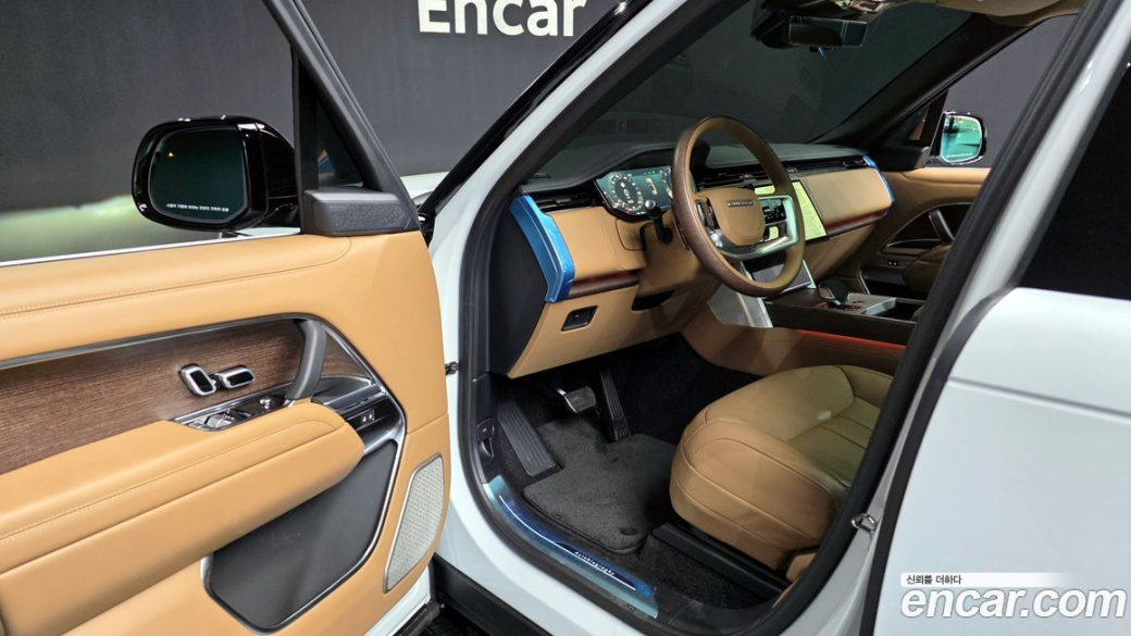 Land Rover Range Rover P530 Autobiography Long Wheel Base, 2025