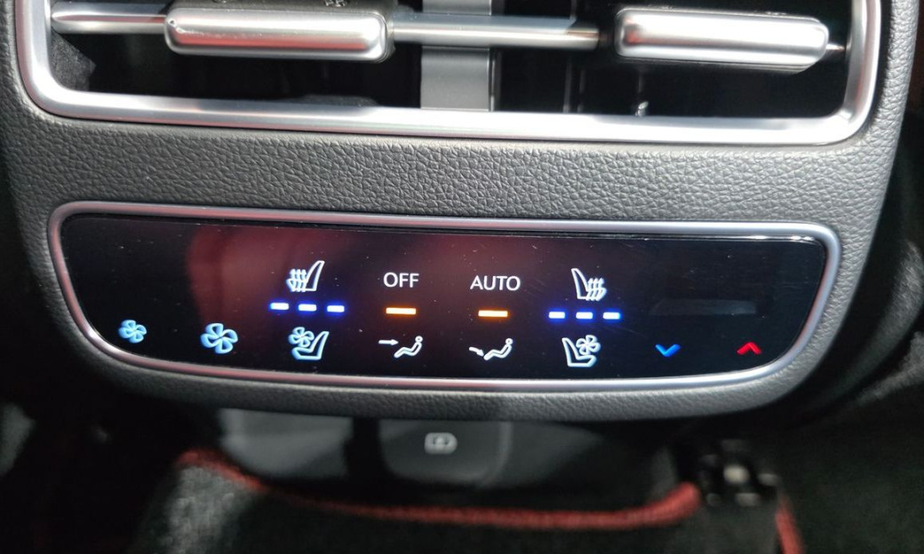 Genesis GV70 2.5T Gasoline AWD, 2025