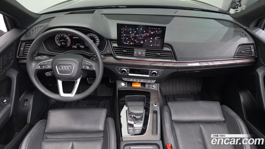 Audi Q5 45 TFSI Quattro Premium, 2023