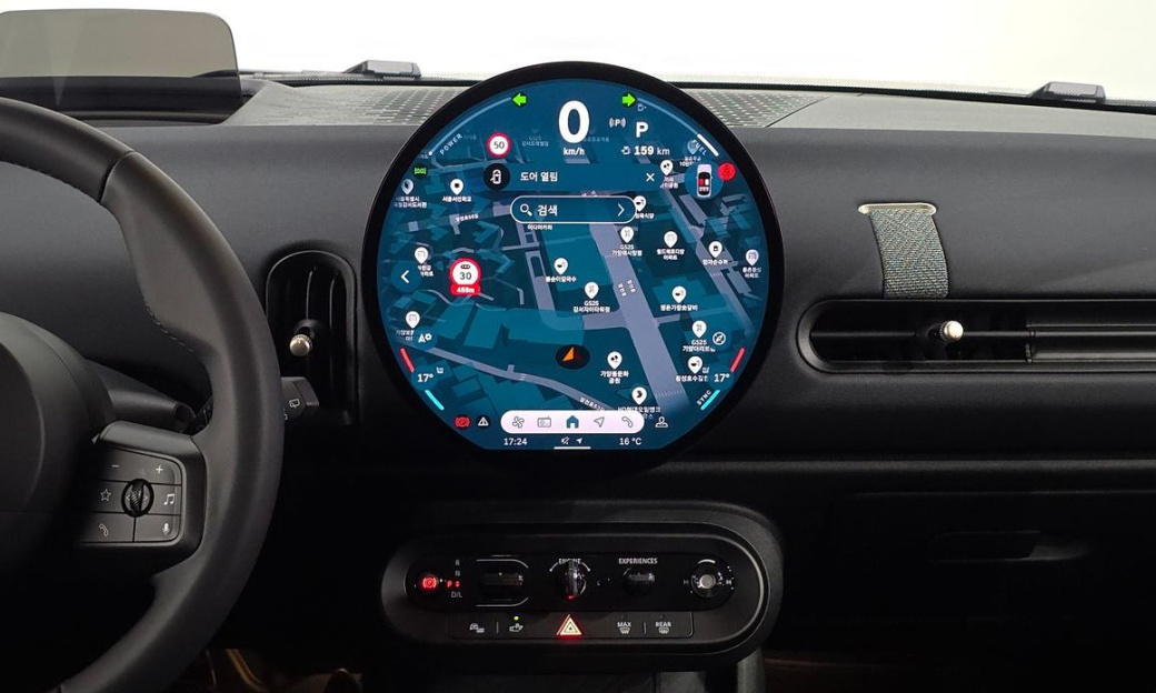 Mini Cooper 5Door Essential, 2025