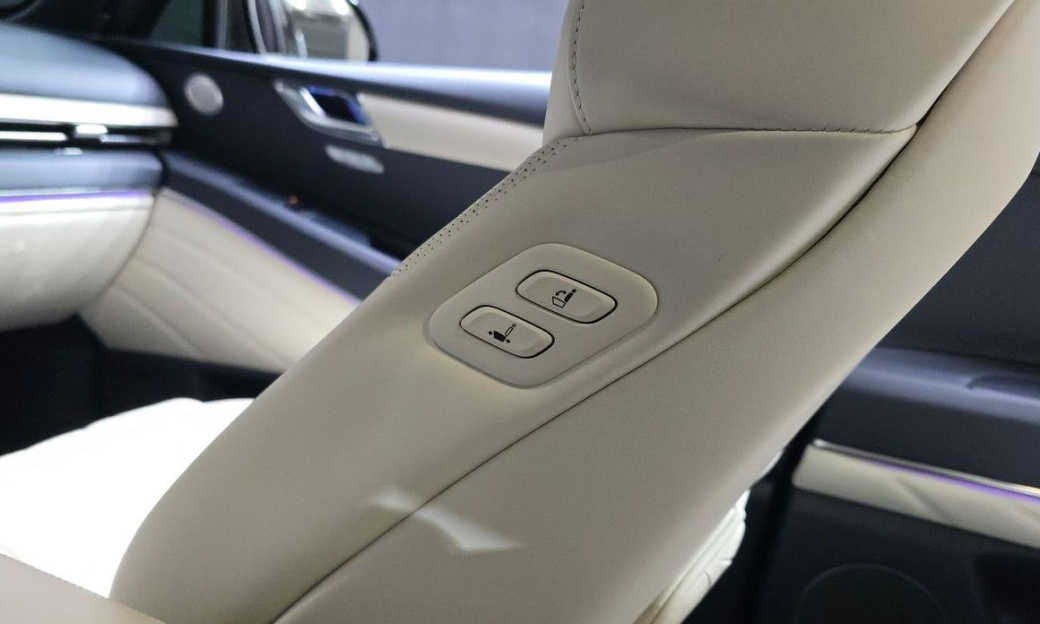 Genesis GV80 2.5T Gasoline AWD, 2025