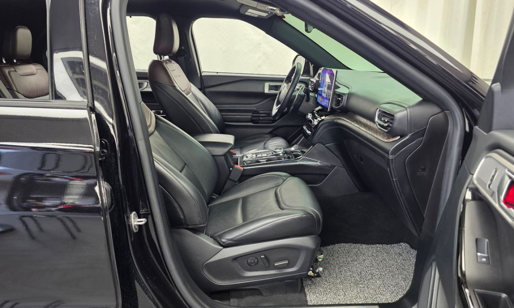 Ford Explorer 3.0 Platinum 4WD, 2021