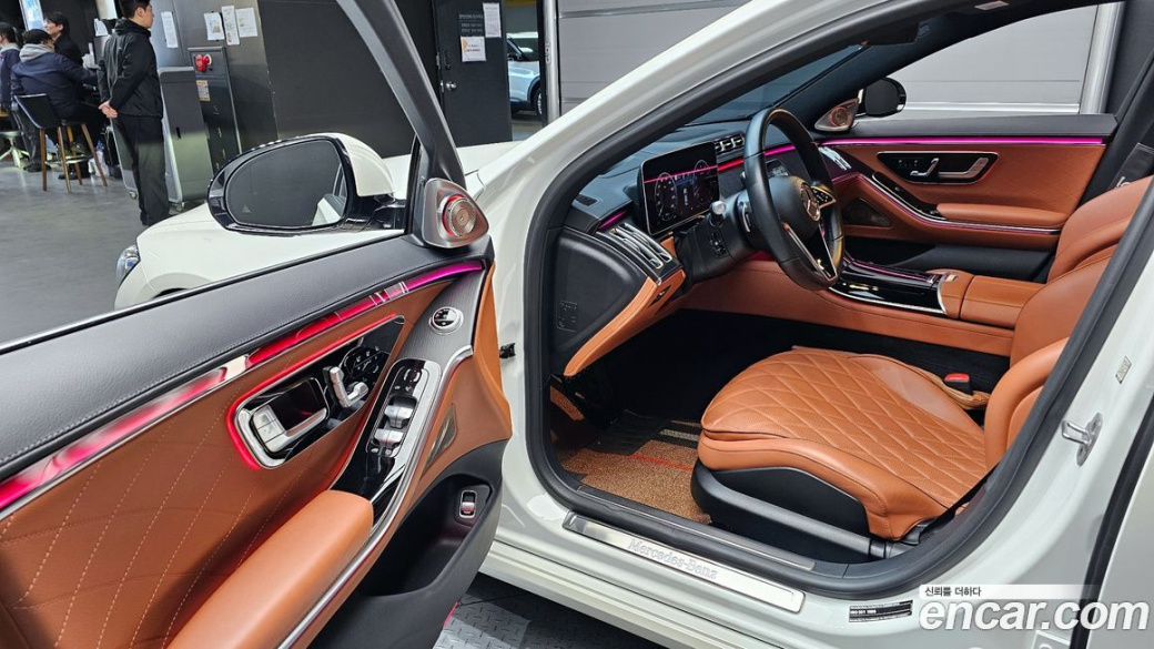 Mercedes-Benz S-Class S450L 4MATIC, 2023