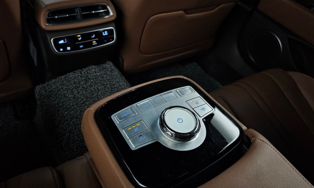 Genesis G80 Gasoline 2.5 Turbo 2WD, 2024