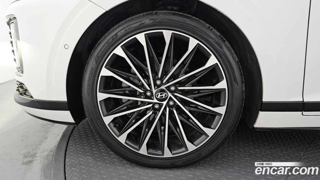 Hyundai Grandeur 2,5 Gasoline 2WD, 2023