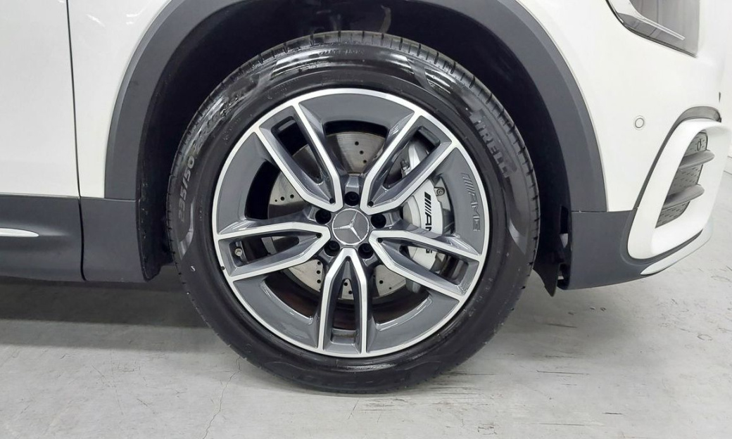 Mercedes-Benz GLB-Class AMG GLB35 4MATIC, 2025