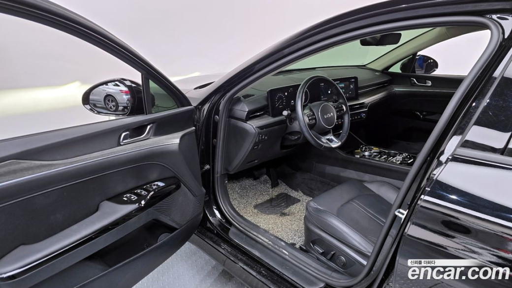 Kia K5 2.0, 2024