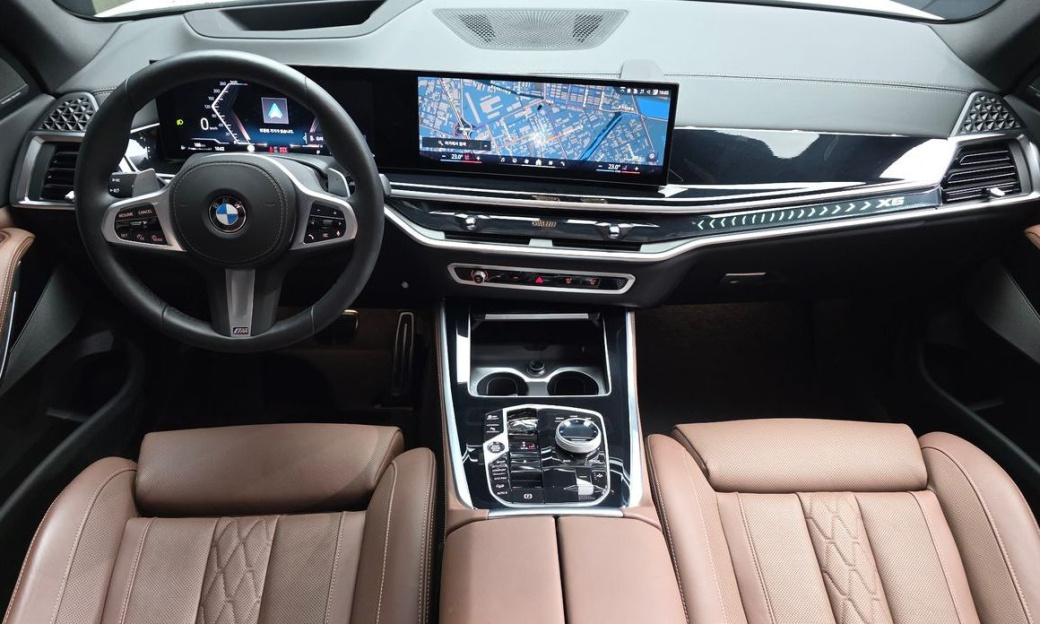BMW X5 xDrive 40i M Sport, 2025