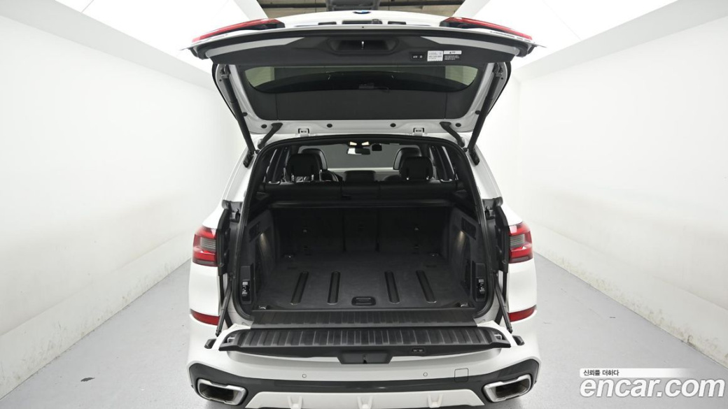 BMW X5 xDrive 40i M Sport, 2023
