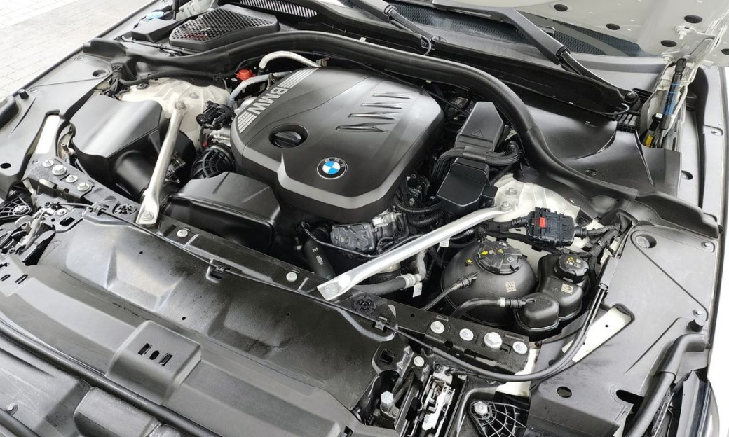 BMW 5-Series 523d M Sport, 2025