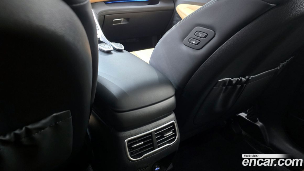 Hyundai Santafe Gasoline 2.5T 2WD, 2023