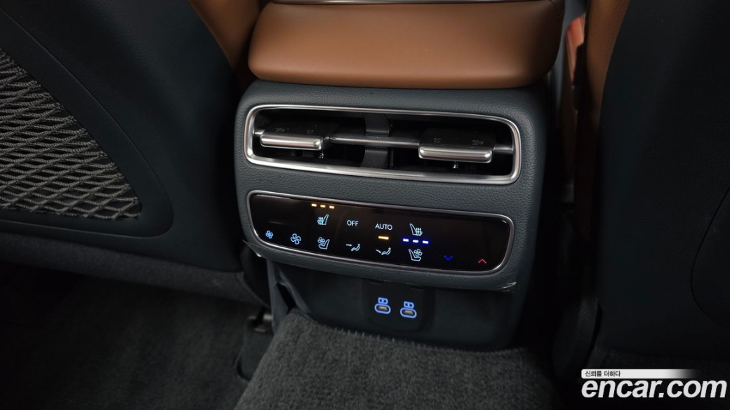 Genesis GV70 2.5T Gasoline AWD, 2025