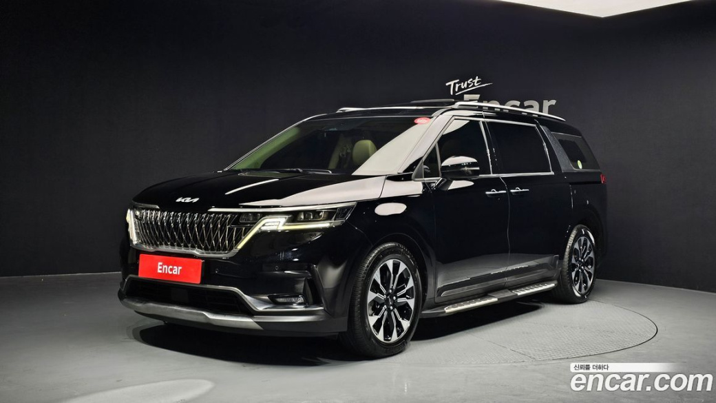 Kia Carnival 9-Seater Signature, 2022