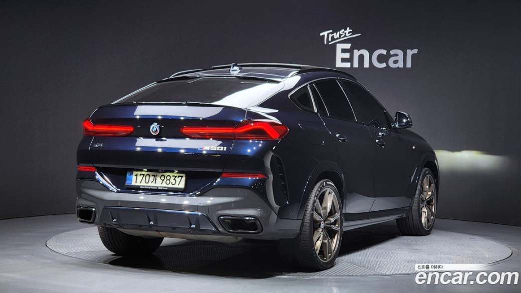 BMW X6 M50i, 2023