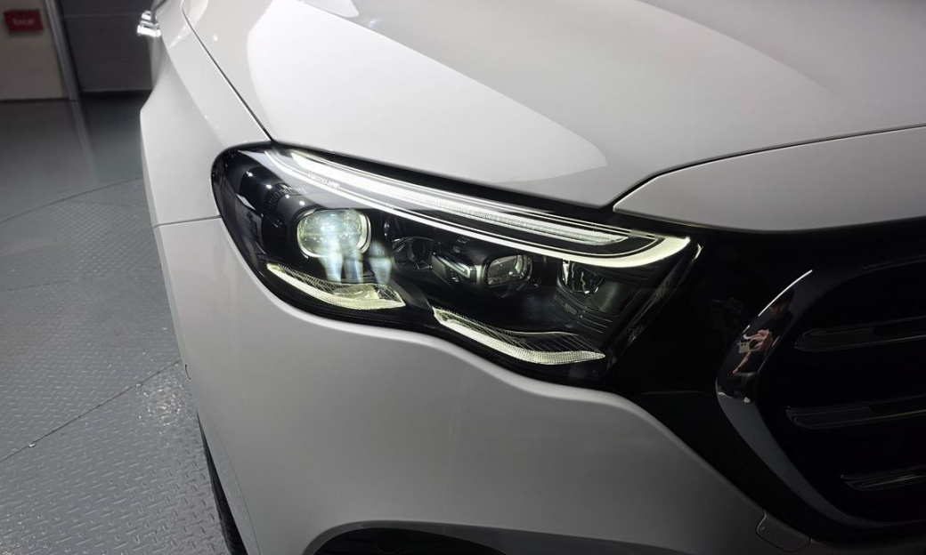 Mercedes-Benz E-Class E300 4MATIC Exclusive, 2024