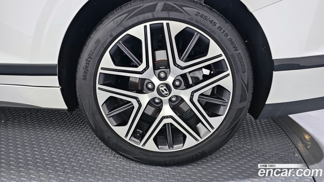 Hyundai Grandeur 2,5 Gasoline 2WD, 2024