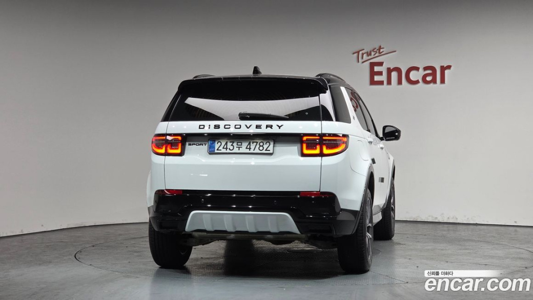 Land Rover Discovery Sport P250 Dynamic SE, 2025