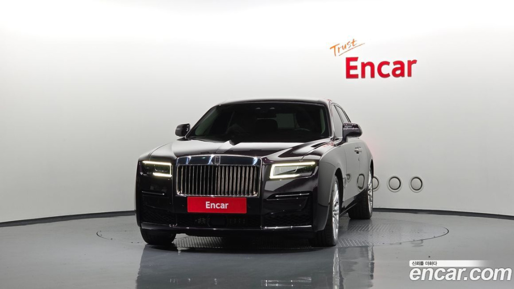 Rolls-Royce Ghost 6.7 V12, 2023