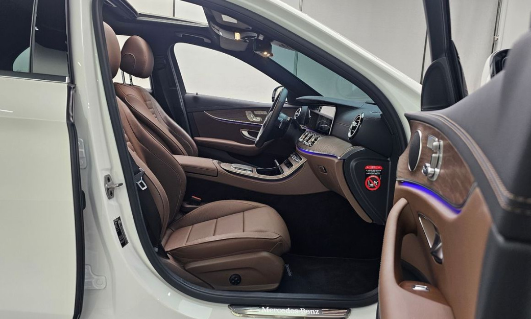 Mercedes-Benz E-Class E250 Exclusive, 2023