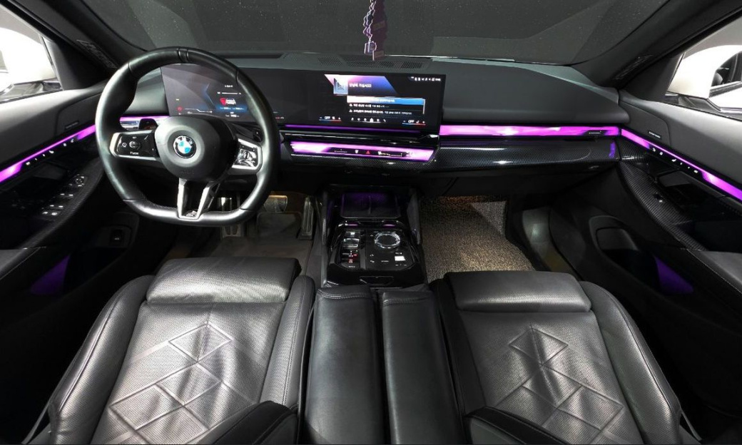 BMW 5-Series 530i xDrive M Sport, 2024