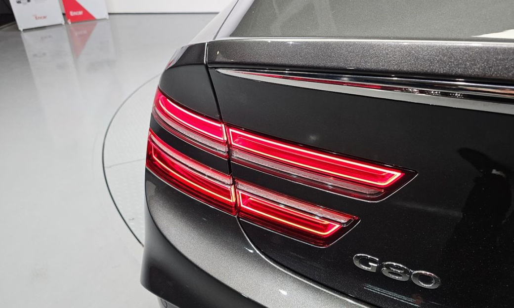 Genesis G80 Gasoline 2.5 Turbo AWD, 2026