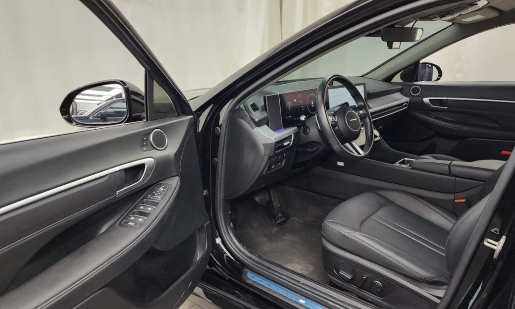 Hyundai Sonata 2.0, 2024