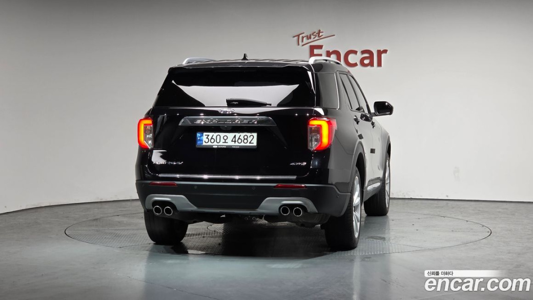 Ford Explorer 3.0 Platinum 4WD, 2022