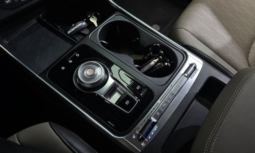 Kia Carnival 9-Seater Noblesse, 2025