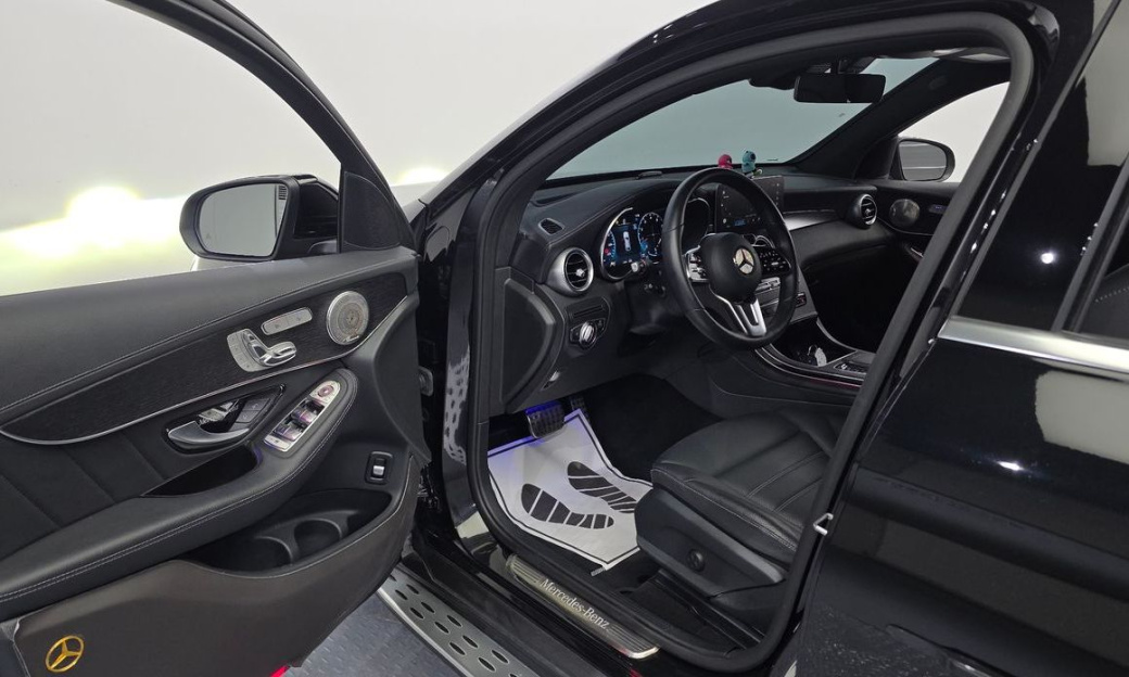 Mercedes-Benz GLC-Class GCL300 4MATIC Coupe, 2023