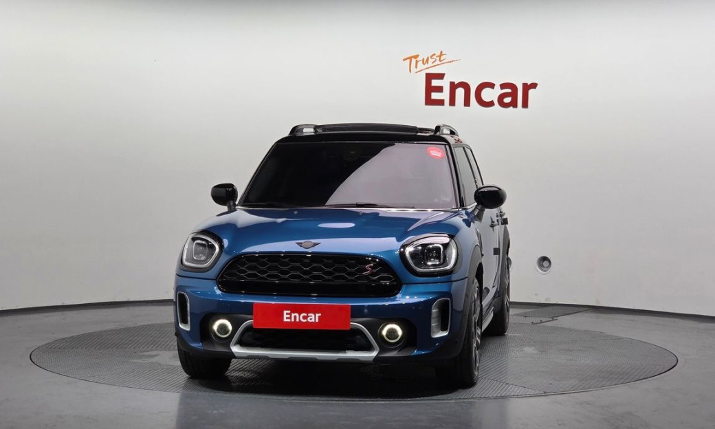 Mini Countryman ALL4 Classic Launch Pack, 2023
