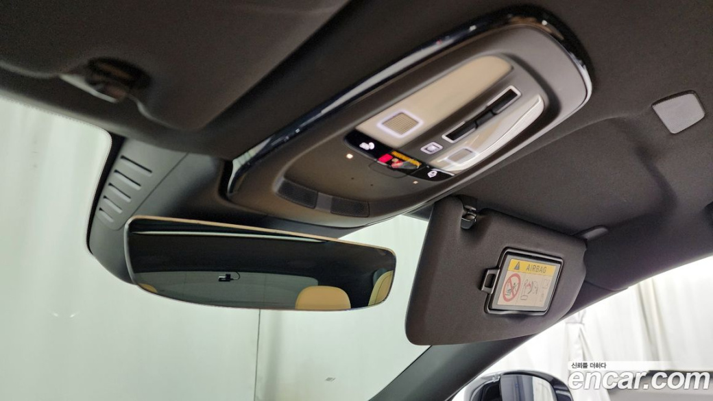 Volvo XC60 B5 Ultimate Bright, 2024