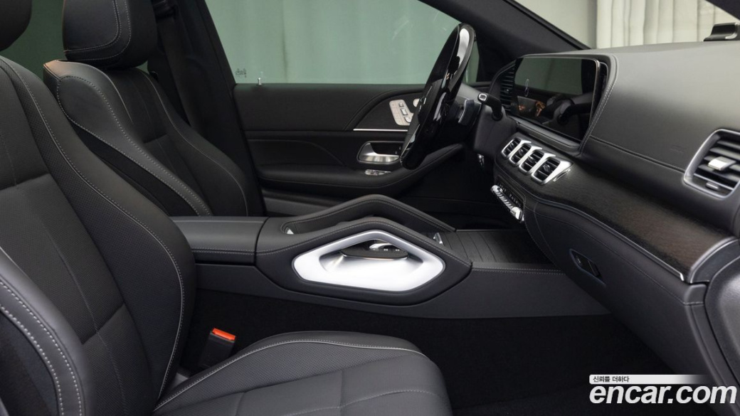 Mercedes-Benz GLE-Class GLE450 4MATIC Coupe, 2026