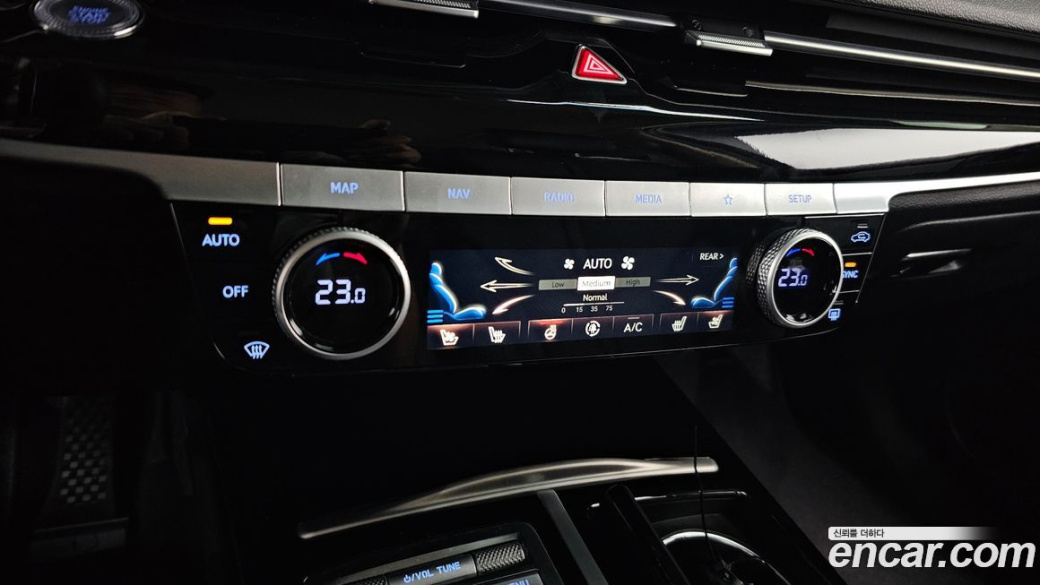 Genesis G80 Gasoline 2.5 Turbo AWD, 2023
