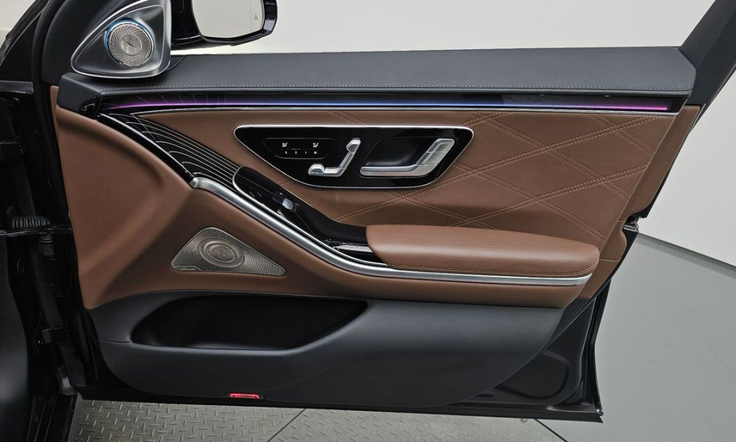 Mercedes-Benz S-Class Maybach S580 4MATIC Nightfall, 2022