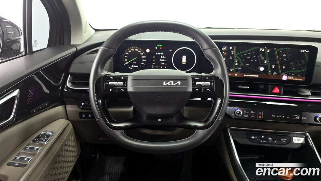 Kia Carnival 9-Seater Signature, 2025