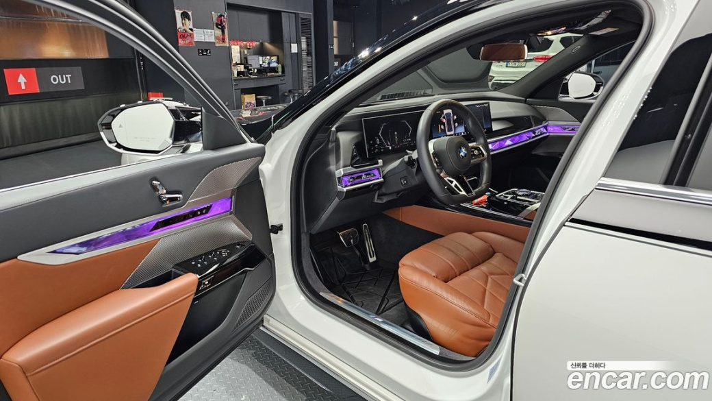 BMW 7-Series 740d xDrive M Sport, 2025