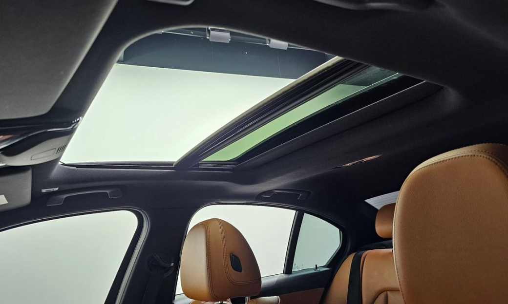 BMW 3-Series 320i M Sport, 2022