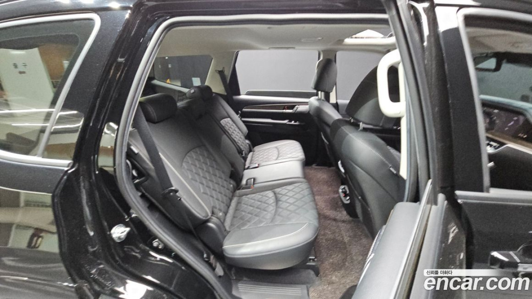 Kia Mohave Diesel 3.0 4WD 5-Seater, 2022